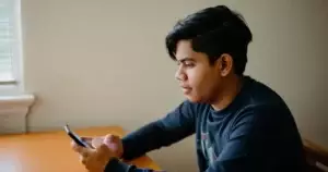 Kwento ni Akosi Dogie: Ang Pinoy Streamer na Nagpasikat ng Mobile Legends sa Pilipinas